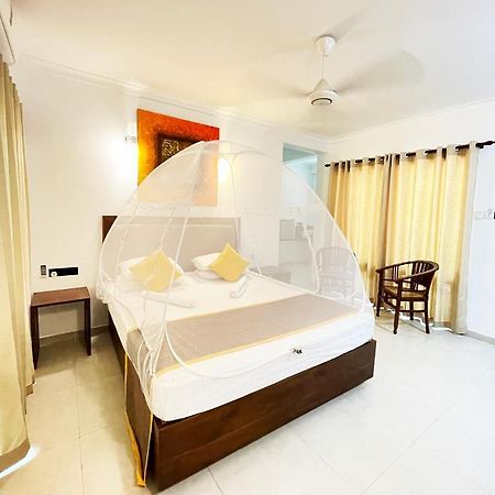 Bed and Breakfast Dambulla Rock Arch Exterior foto