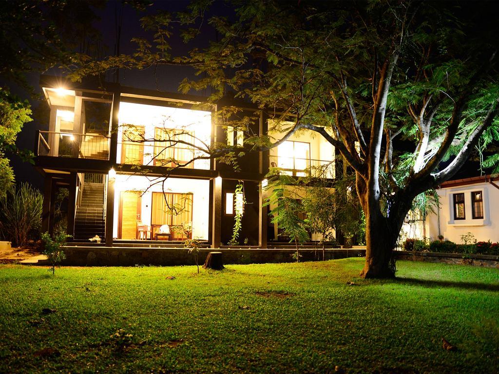 Bed and Breakfast Dambulla Rock Arch Exterior foto